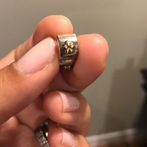 Pandora Clasp Charm